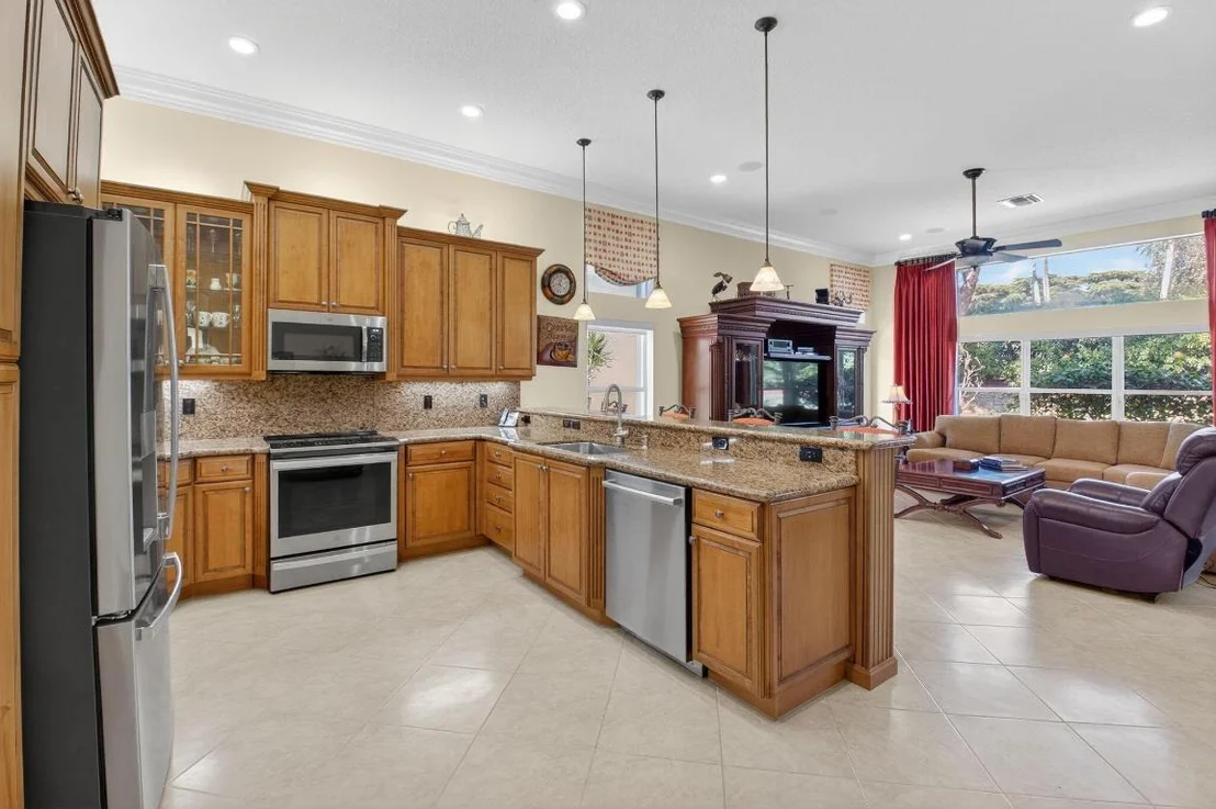 Photo of 7419 Maple Ridge Trail