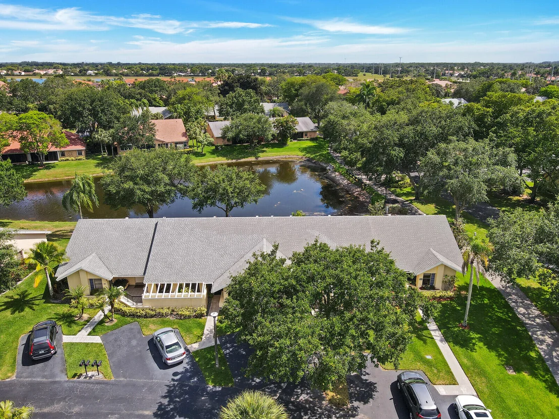 Photo of 10930 Lake Front Place