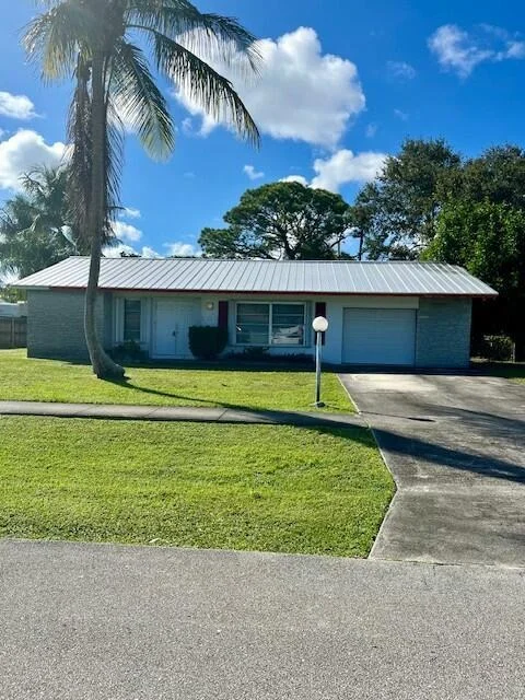Photo of 508 Douglas Drive