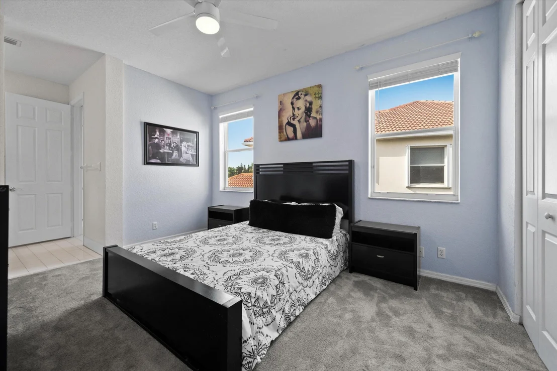 Photo of 1215 Creekside Drive