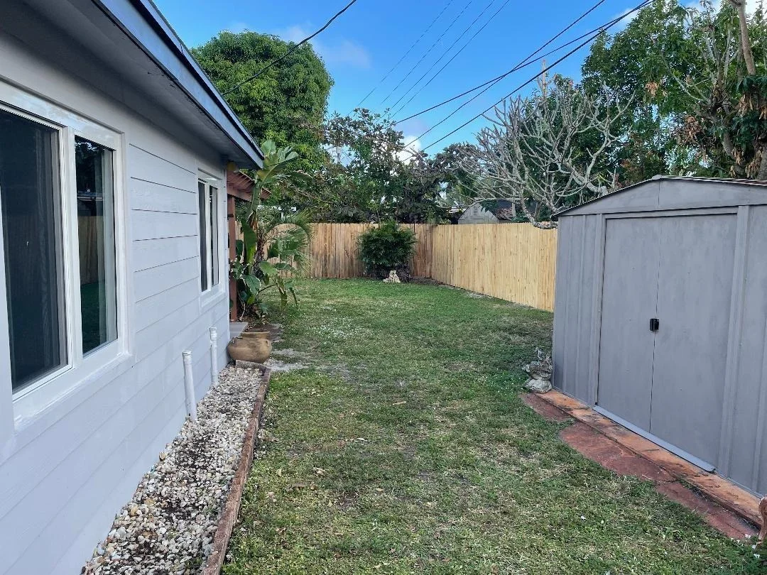 Photo of 1030 NE 23rd Place