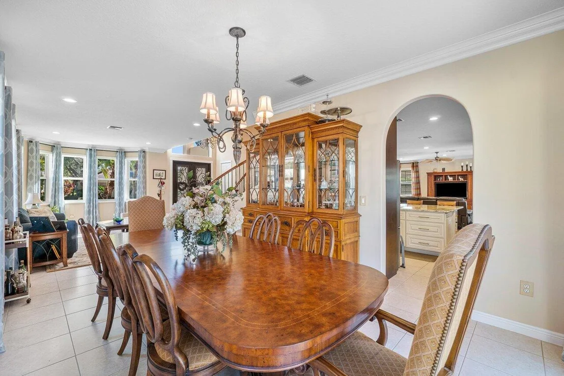 Photo of 6538 Stonehurst Circle