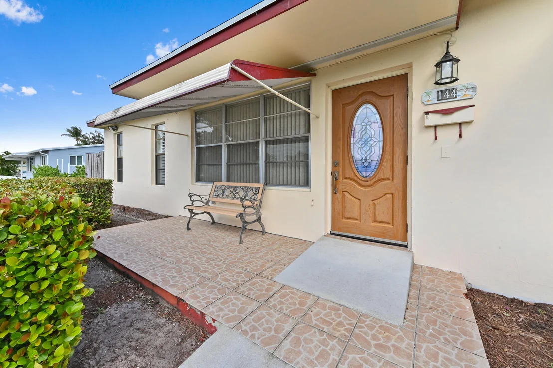 Photo of 144 Cayman Drive