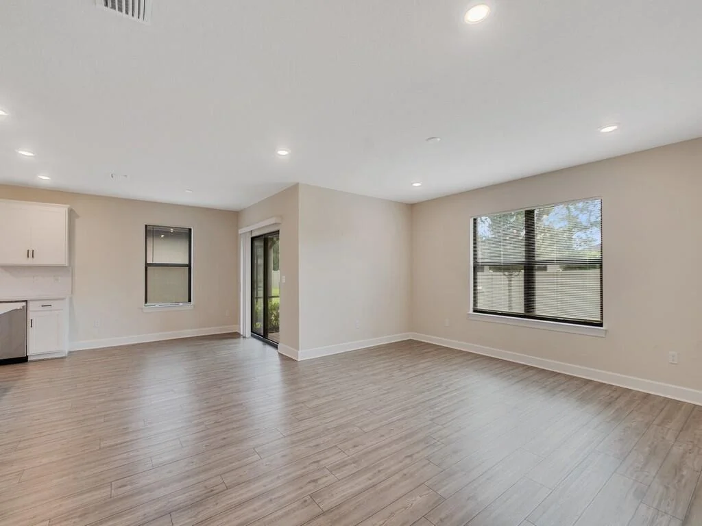 Photo of 5288 Jasper Square