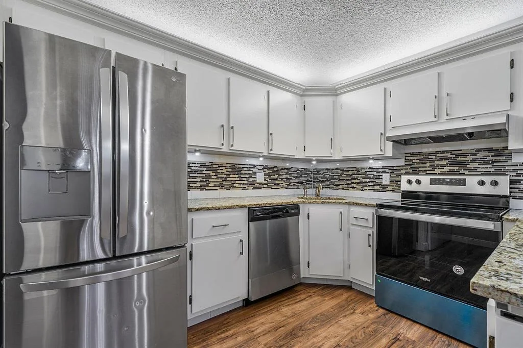Photo of Unit A2 at 329 Knotty Pine Circle