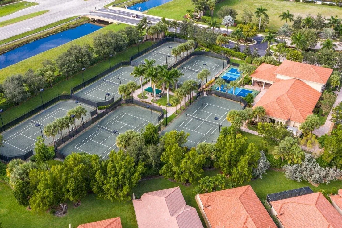 Photo of 9726 Isles Cay Drive