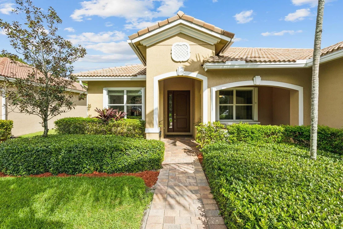 Photo of 8448 Lyons Ranches Road