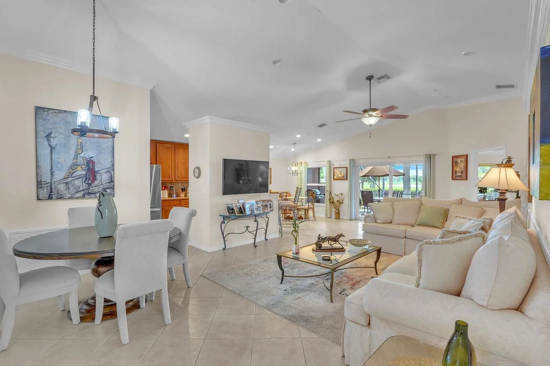Photo of 12175 Roma Road