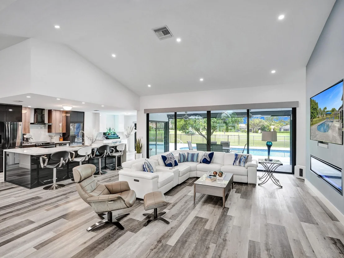 Photo of 10817 River Glenn Drive