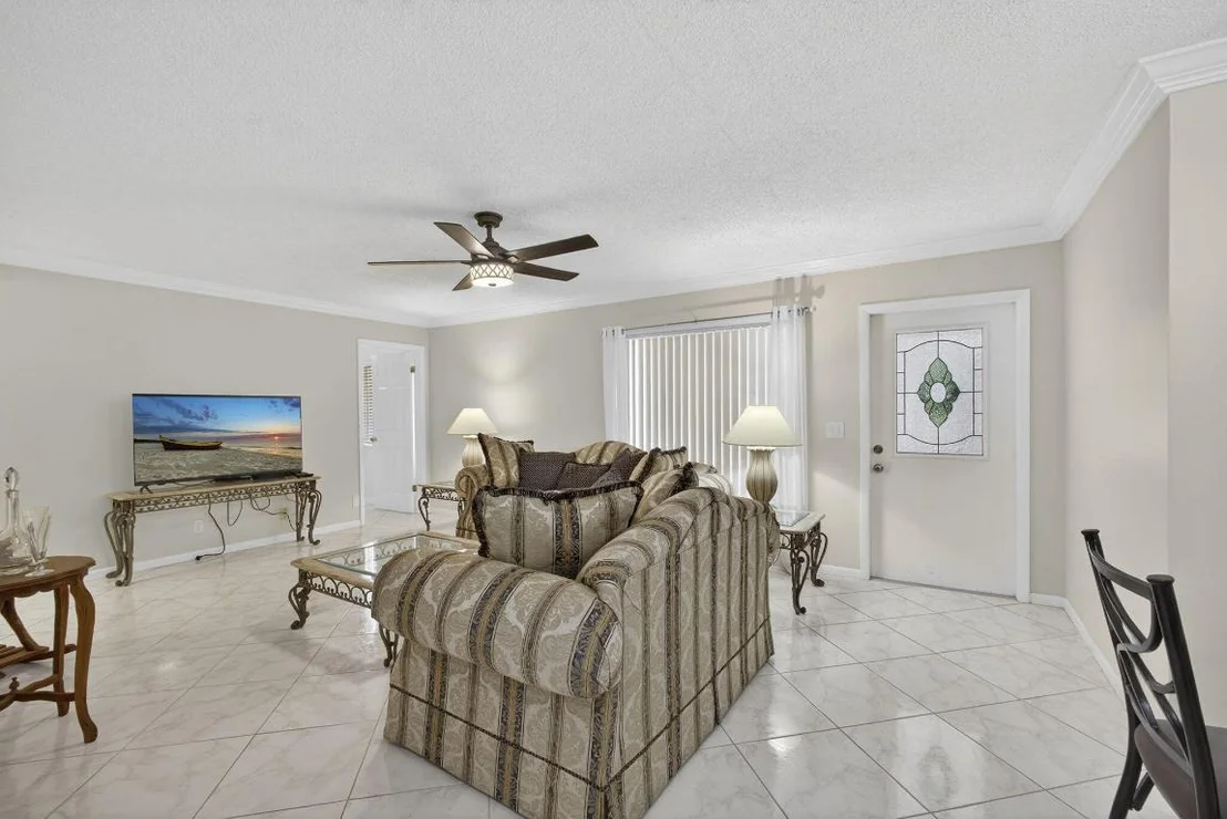 Photo of Unit D1 at 309 Knotty Pine Circle