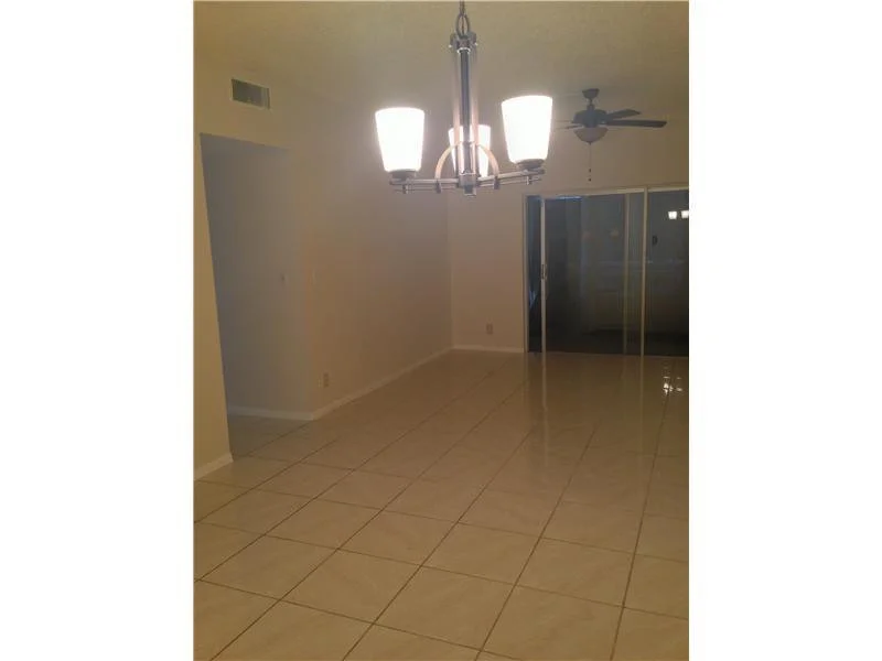 Photo of Unit 100B at 4400 Hillcrest Drive
