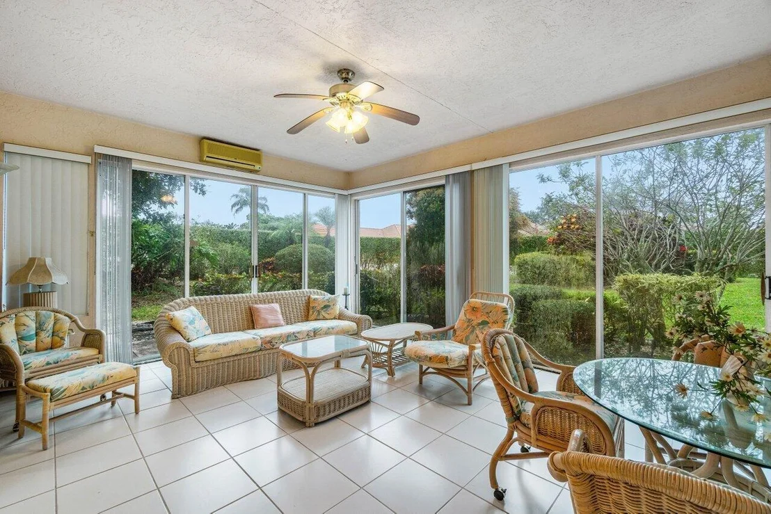 Photo of 6219 Evian Place