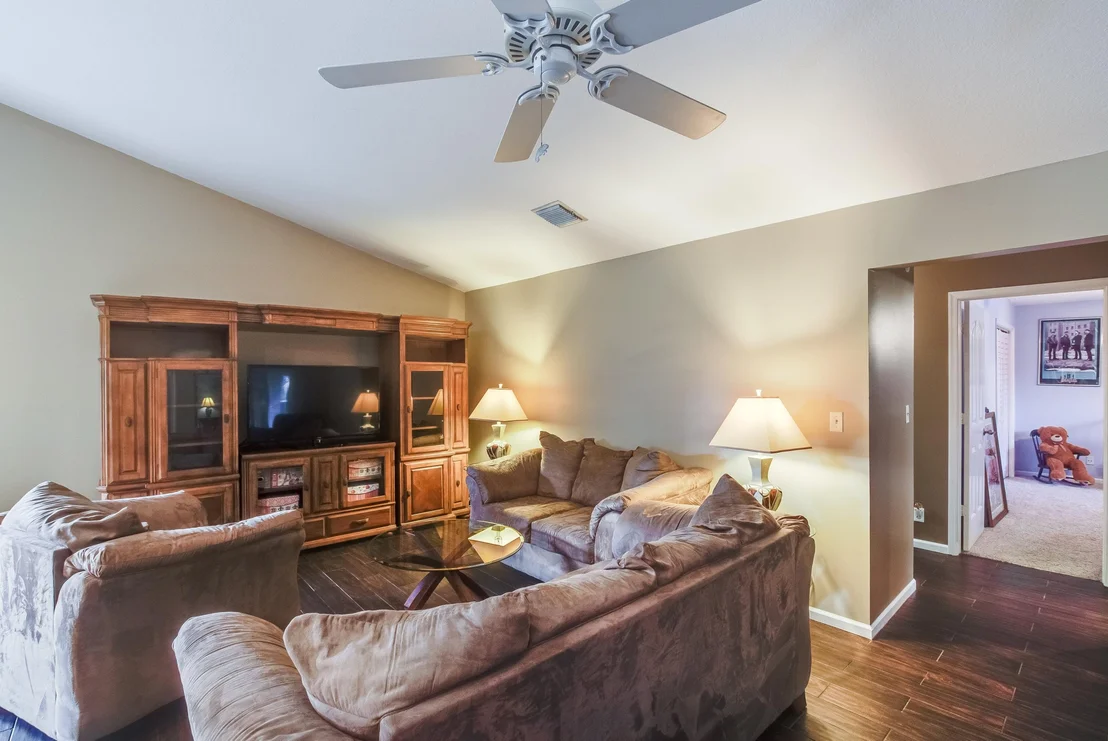 Photo of 1741 Grantham Drive