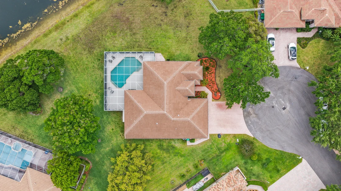 Photo of 16245 Seneca Circle