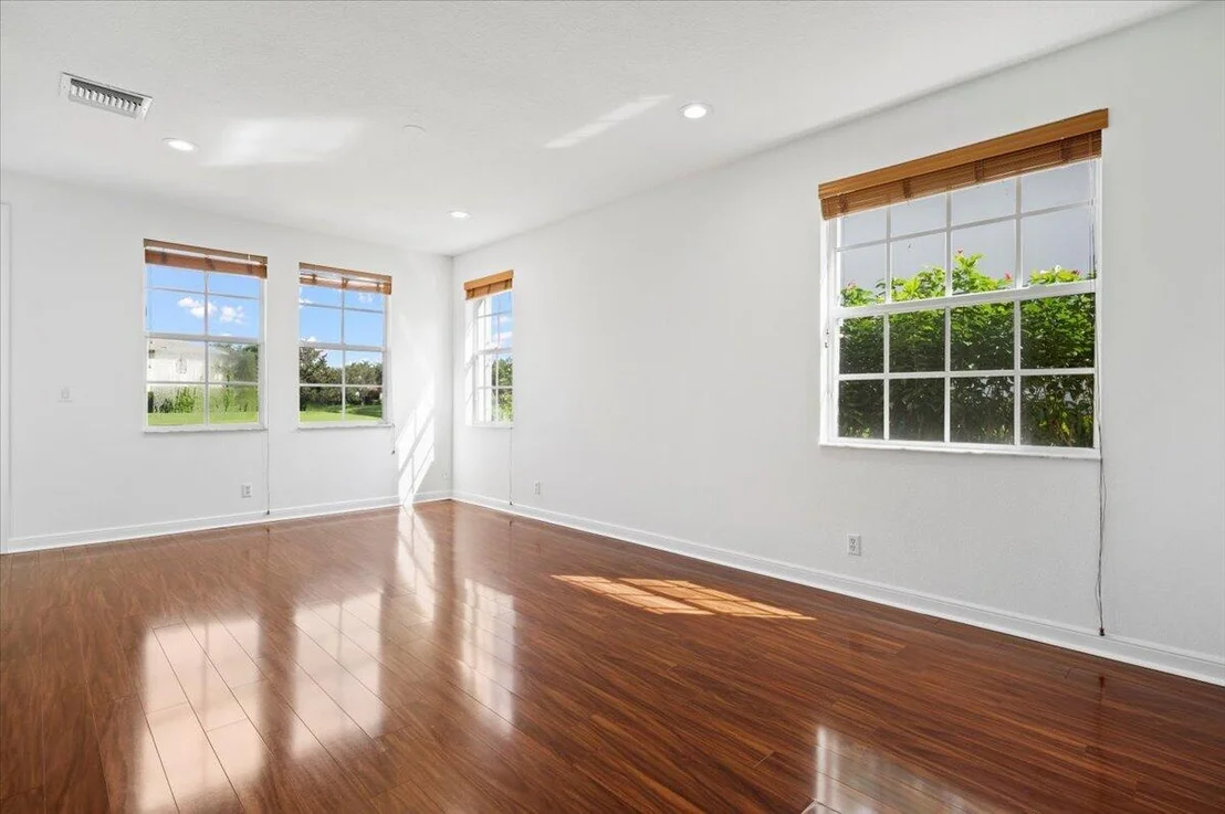 Photo of 657 Castle Drive