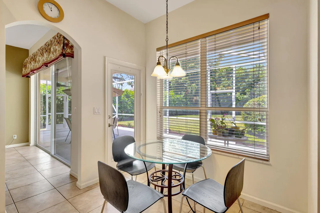 Photo of 225 Blackbird Lane