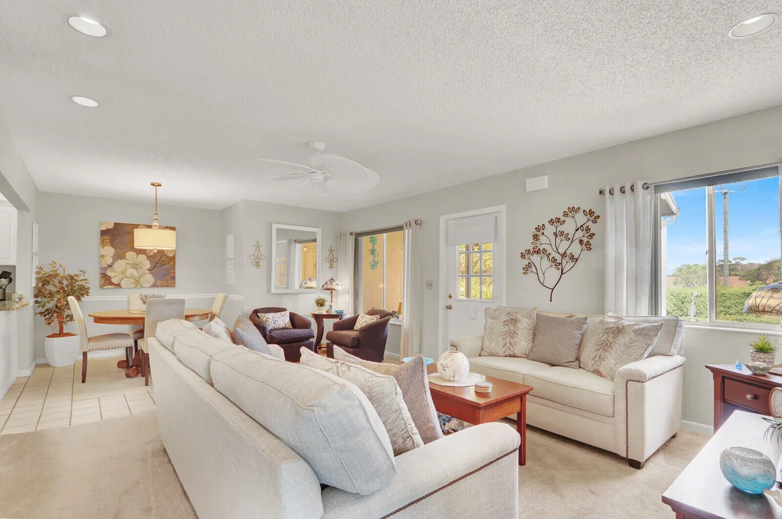Photo of Unit A2 at 323 Knotty Pine Circle