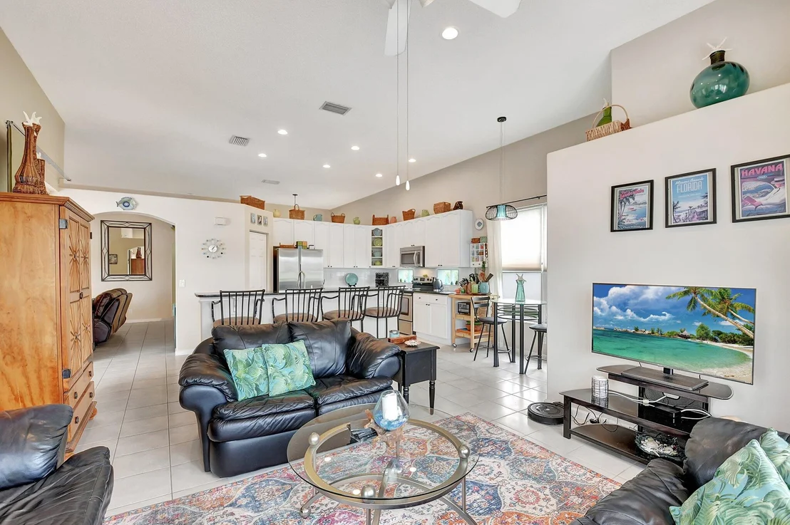 Photo of 5874 Las Colinas Circle