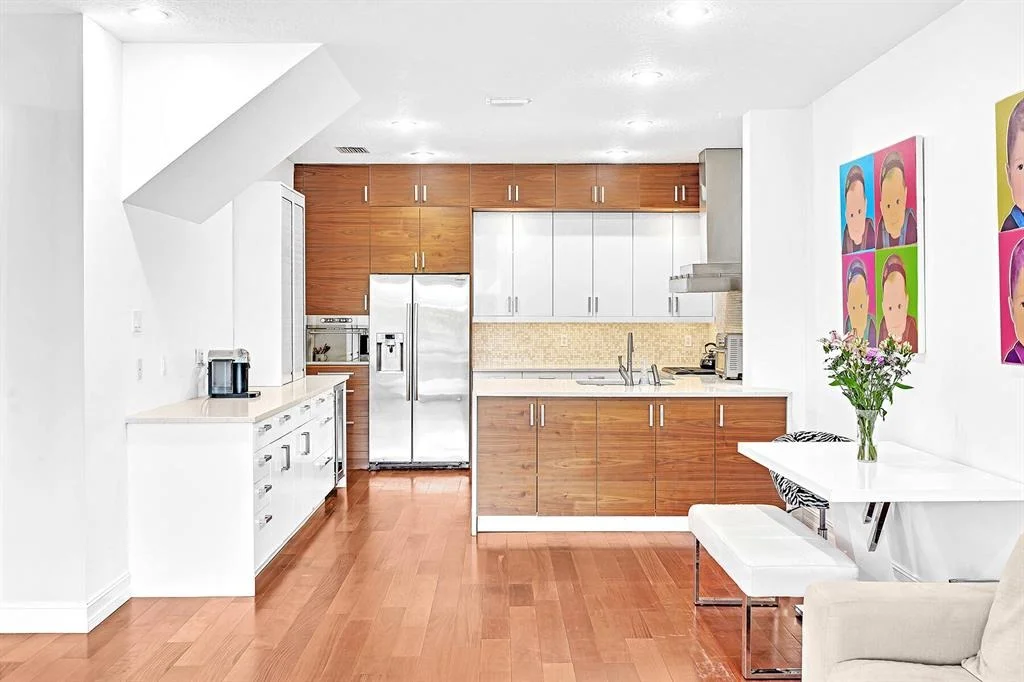Photo of 6810 Portside Drive