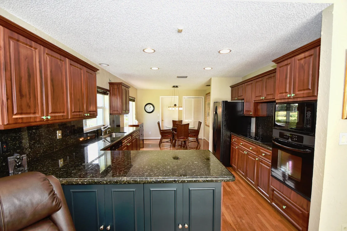 Photo of 4573 White Cedar Lane