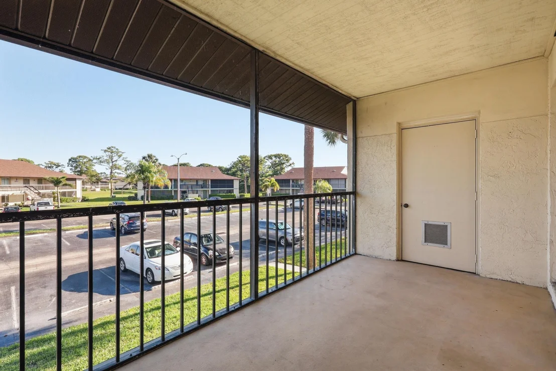 Photo of Unit E at 6286 Chasewood Drive