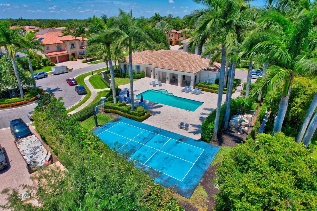 Photo of 6815 Royal Orchid Circle