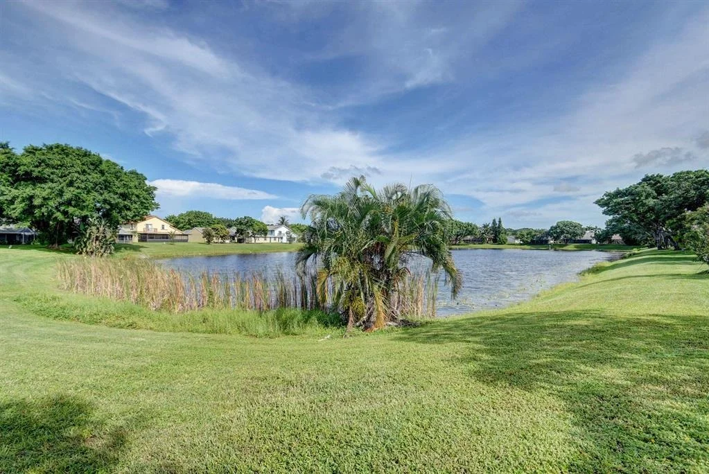 Photo of 1840 Edgewater Drive