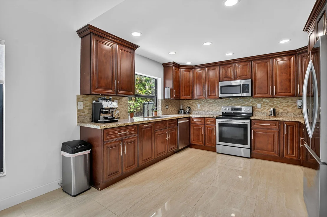 Photo of 19700 Sedgefield Terrace