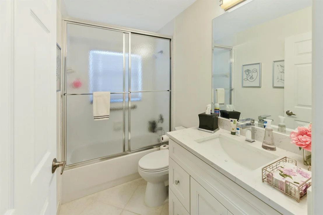 Photo of 7086 Treviso Lane