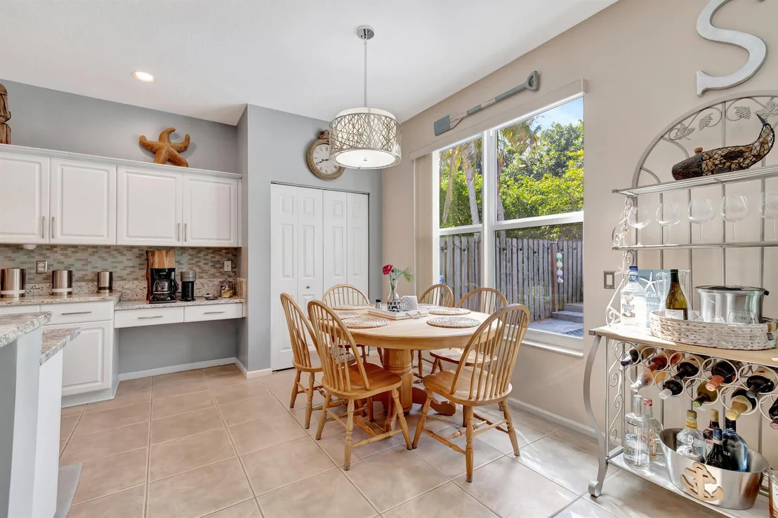 Photo of 7061 Chesapeake Circle
