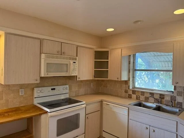 Photo of 3298 Parade Place
