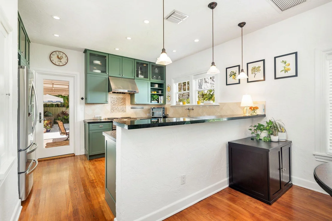 Photo of 812 Upland Road