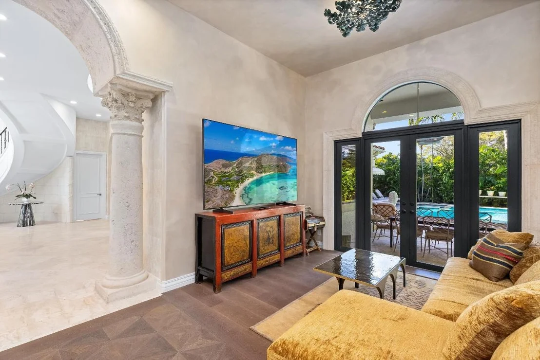 Photo of 422 Addison Park Lane