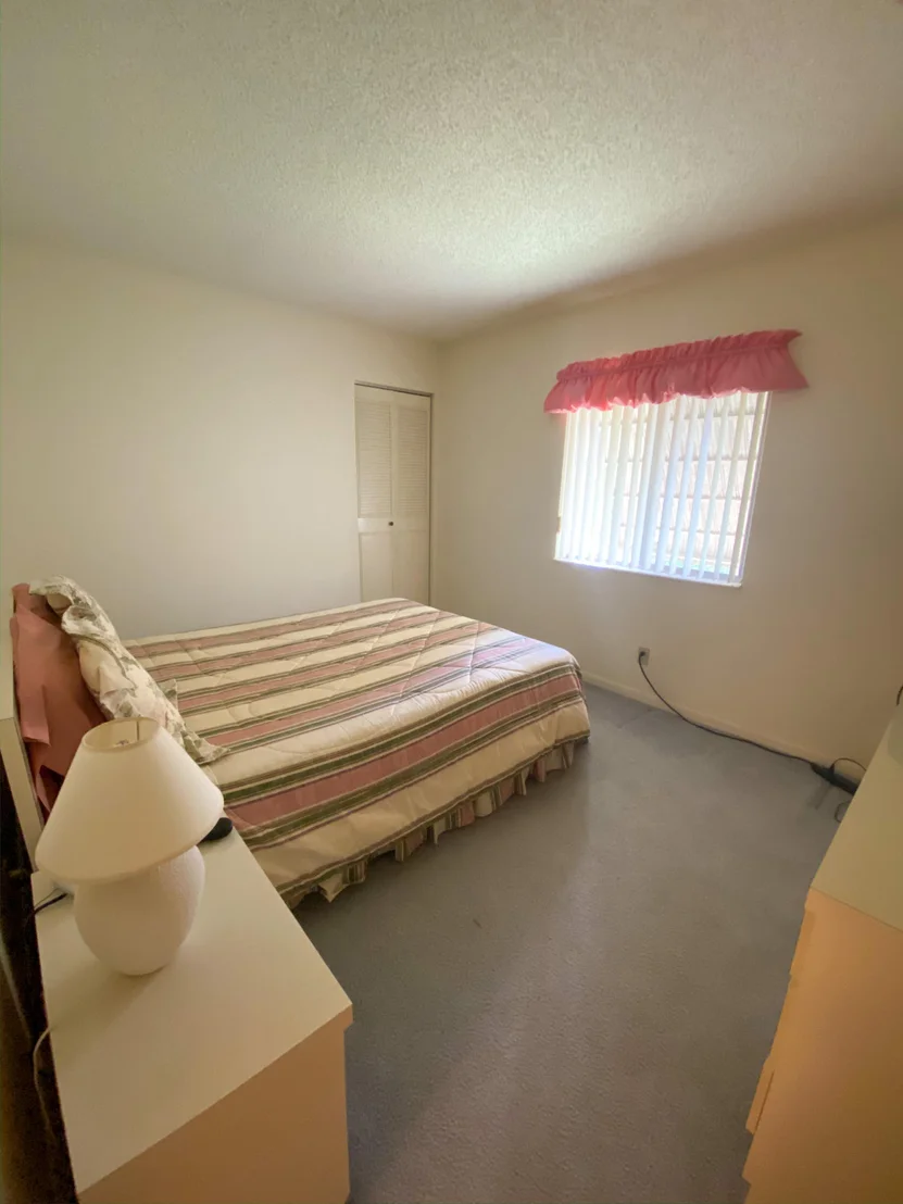Photo of Unit D2 at 329 Knotty Pine Circle