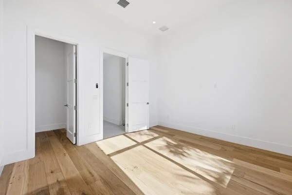 Photo of 18417 Symphony Court