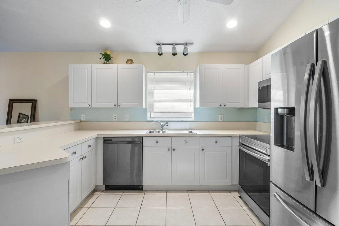 Photo of 1652 Oak Berry Circle