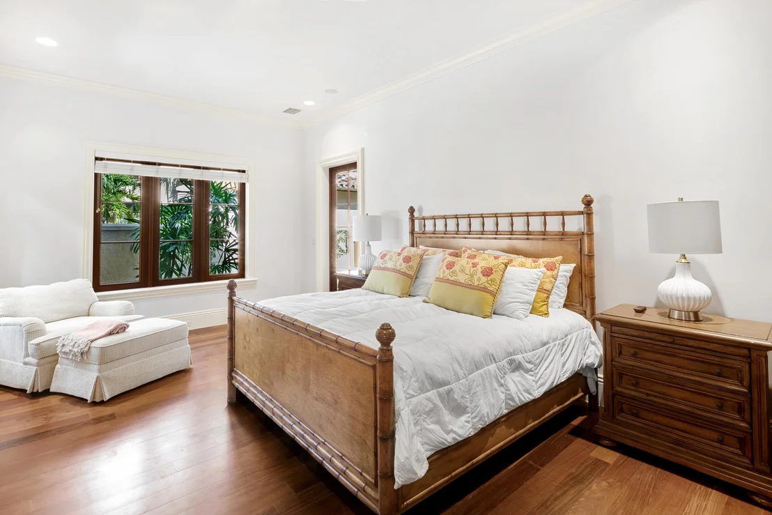 Photo of 306 Villa Drive