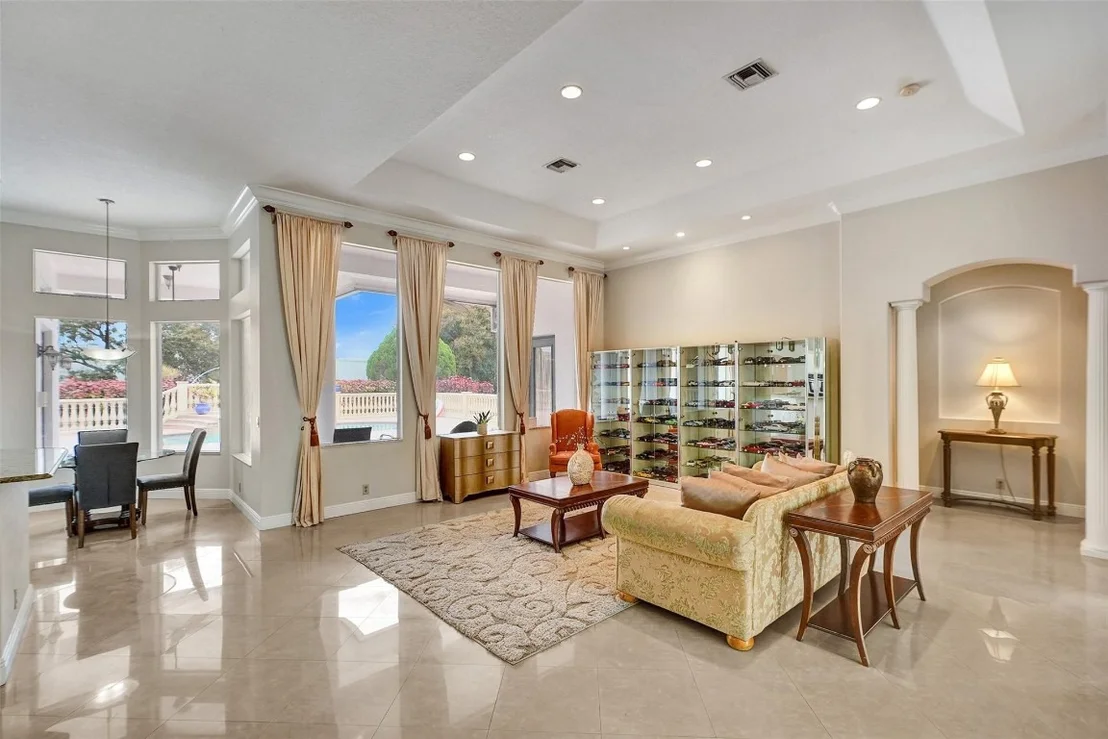 Photo of 8426 Sawpine Road