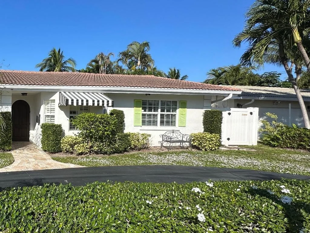 Photo of 725 Shore Drive