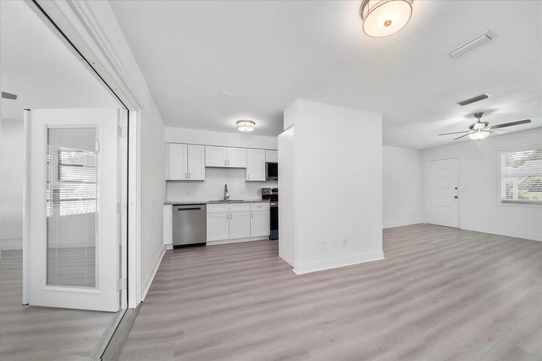 Photo of 421 Oak Street