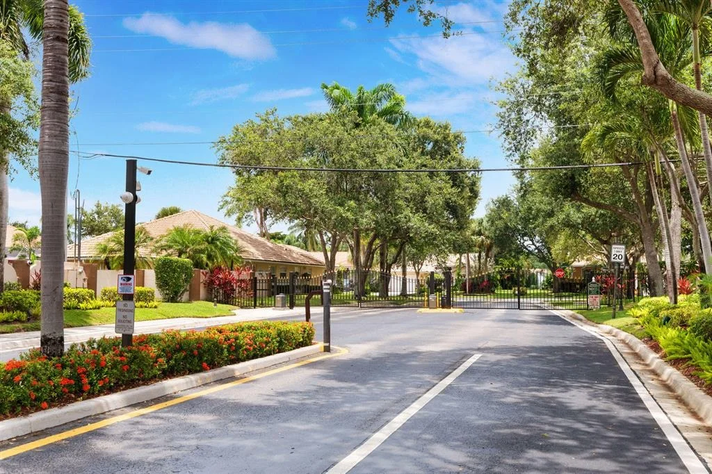 Photo of 5553 Grande Palm Circle