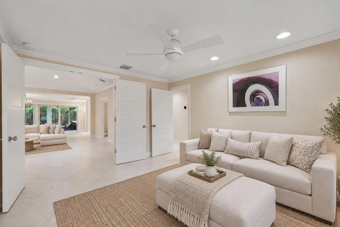 Photo of 4535 Oak Tree Court