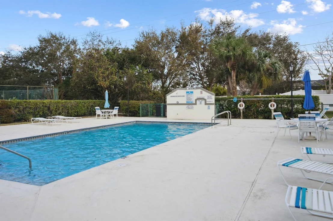 Photo of 7942 Brighton Manor