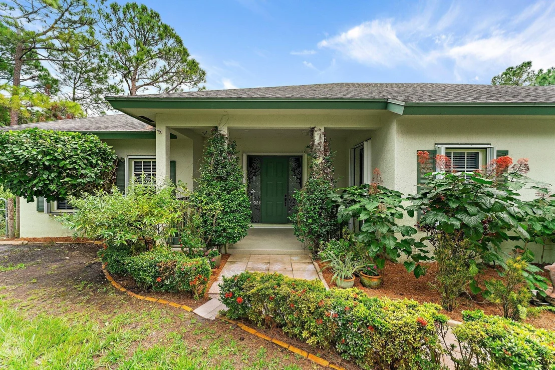 Photo of 15784 Alexander Run