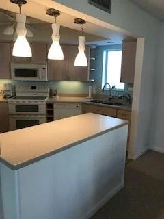 Photo of 252 Seabreeze Circle