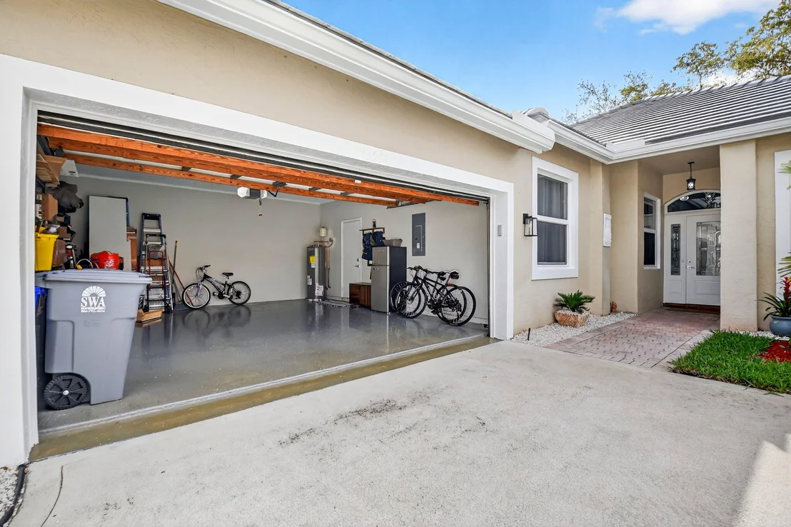 Photo of 13567 Weyburne Drive