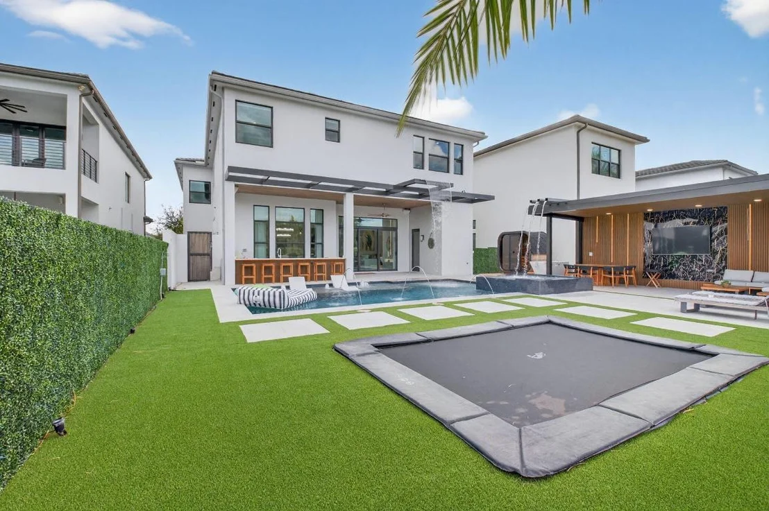 Photo of 9083 Benedetta Place