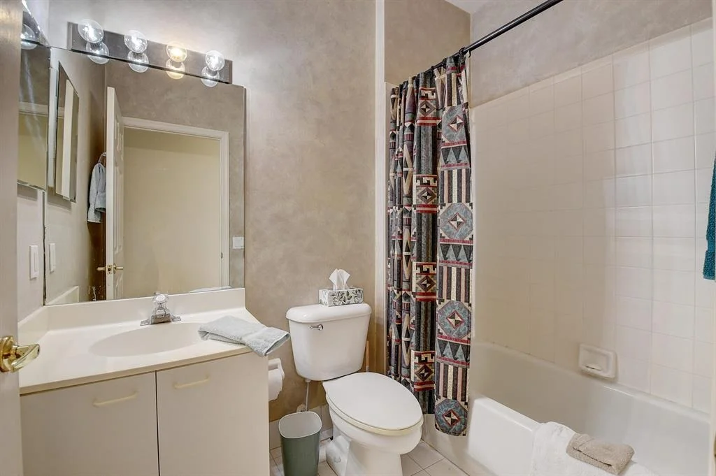 Photo of 5214 Brookview Drive
