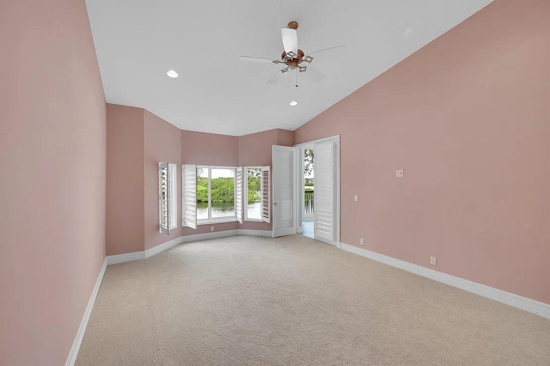 Photo of 244 Eagle Drive