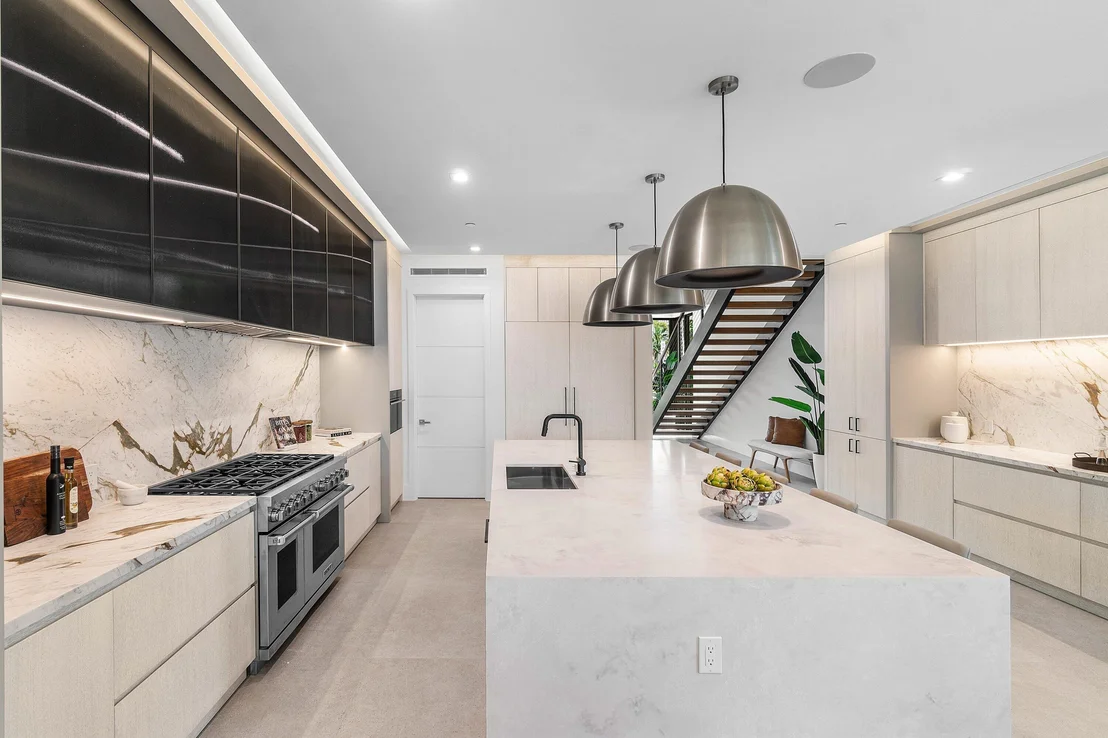 Photo of 810 Palm Trail